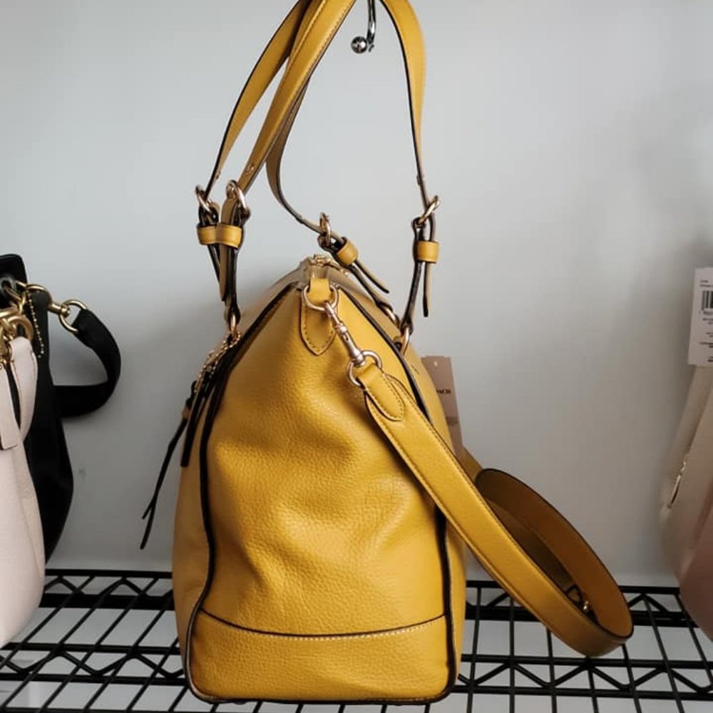 $228 NWT COACH TOTE - Picture 3 of 11
